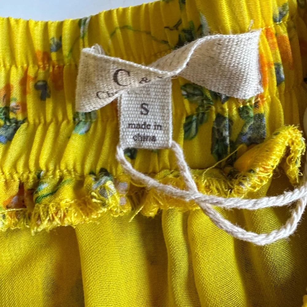 Chelsea & Violet Shorts Womens Small Yellow Floral Chiffon Lined Pleated Flowy - Picture 3 of 7